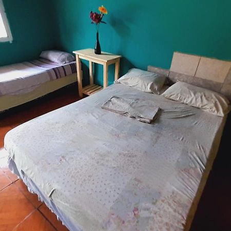 Hostel Loli Puerto Iguazú Dış mekan fotoğraf