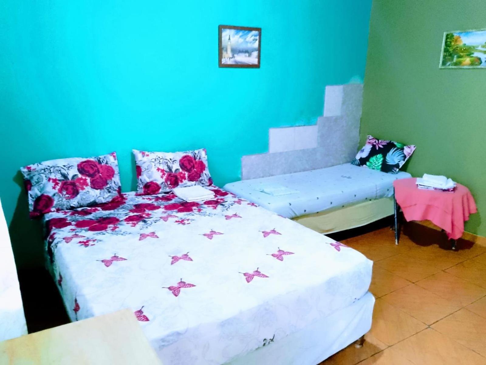 Hostel Loli Puerto Iguazú Dış mekan fotoğraf